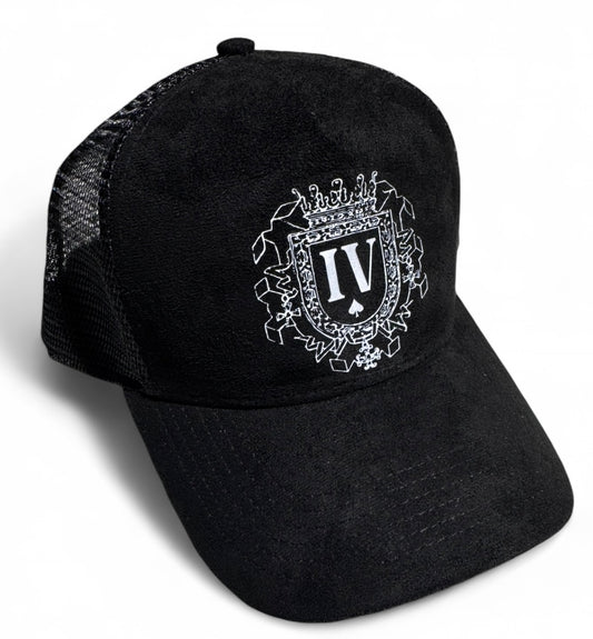 ‘ King’s Crest ‘ Suede Trucker Hat